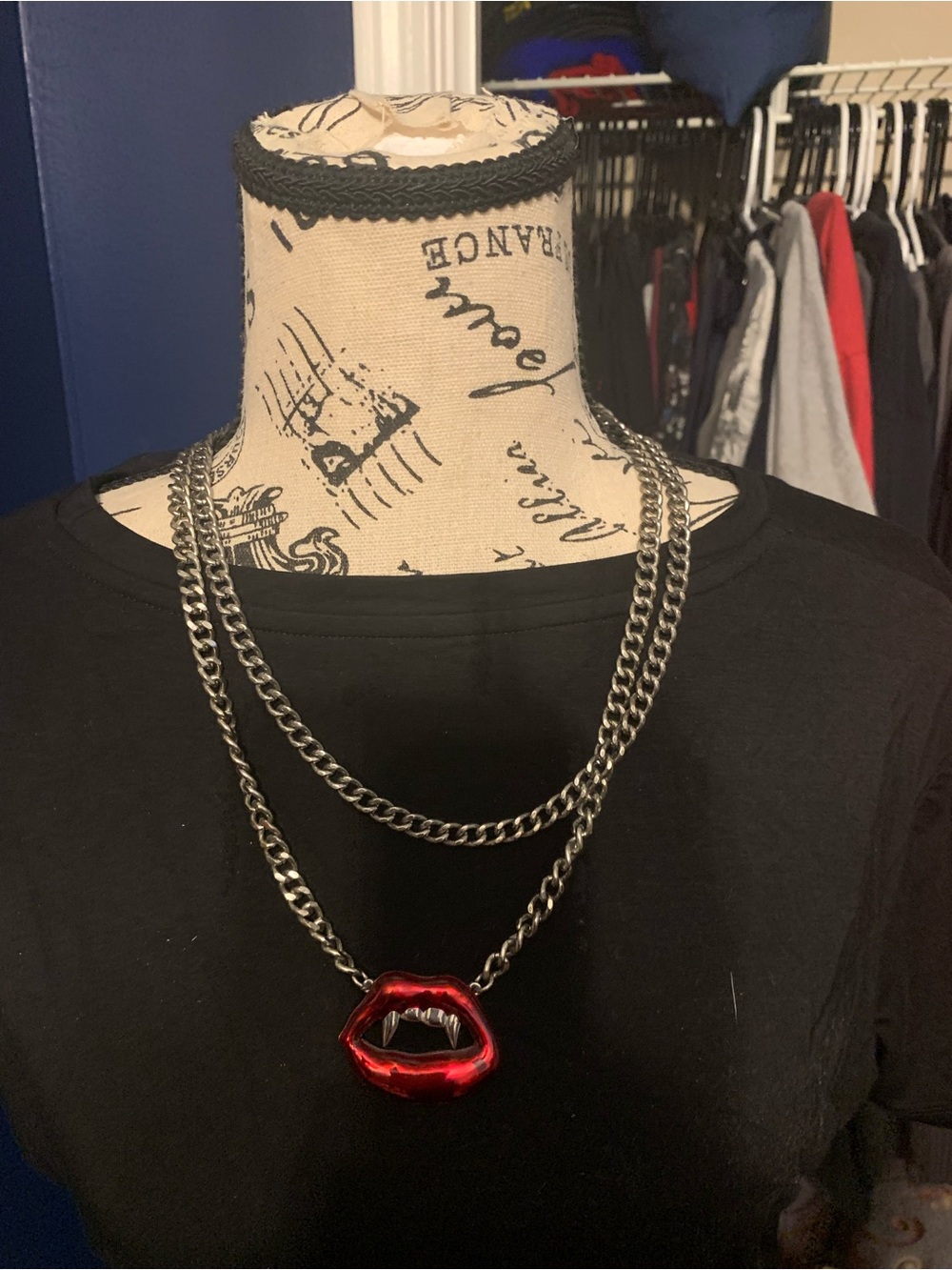 Red Lips Vampire Pendant Layered Necklace - Women Jewelry